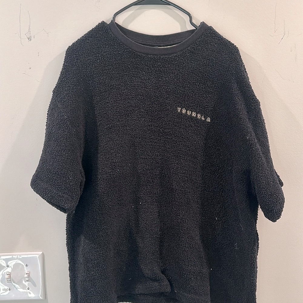 YOUNGLA FUZZY T SHIRT SIZE SMALL